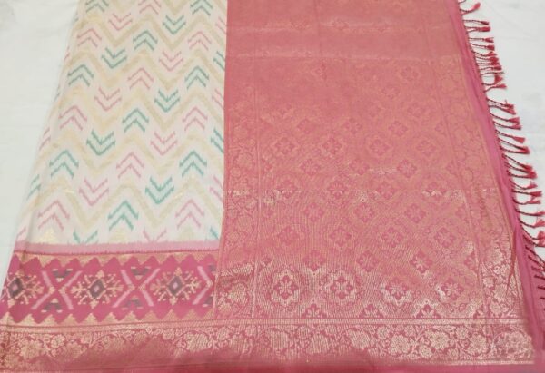 Off White Kanjivaram Silk Saree