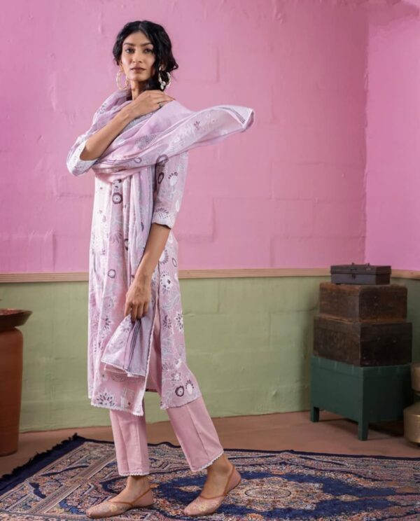 Pink Pant Suit With Dupatta