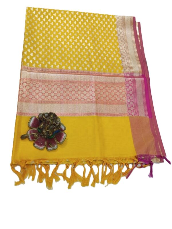 Pink Banarasi Silk Dupatta