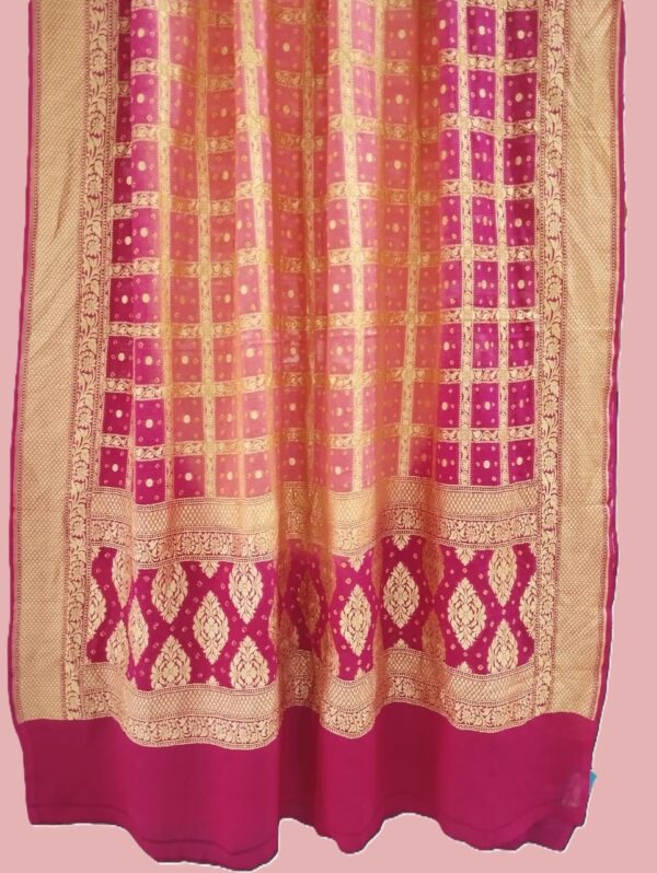 Fuchsia Pure Khaddi Dupatta