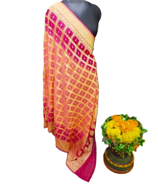 Fuchsia Pure Khaddi Dupatta