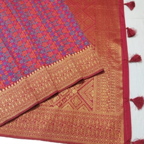 Fuchsia Handloom Banarasi Silk Saree