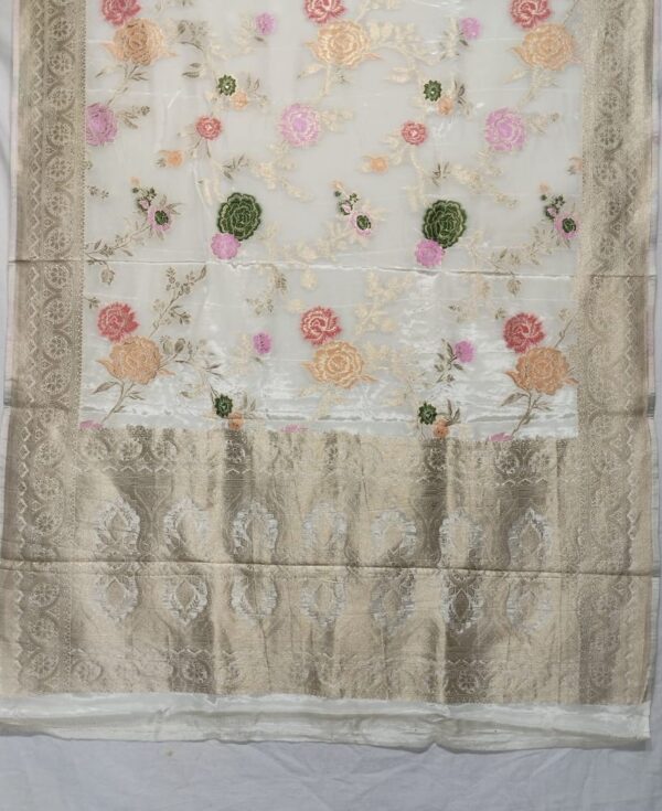 Off White Handloom Banarasi Silk Saree