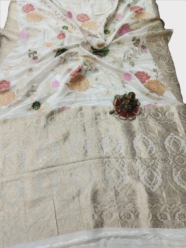 Off White Handloom Banarasi Silk Saree