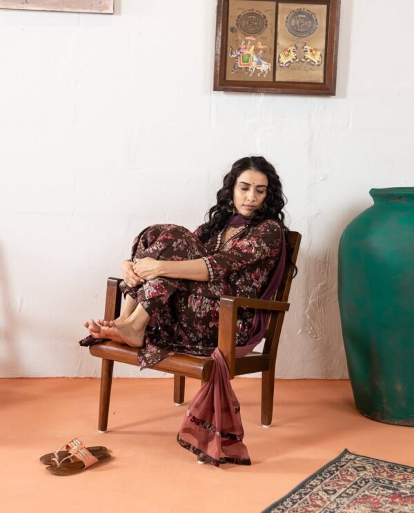 Digital Printed Pant Suit With Dupatta