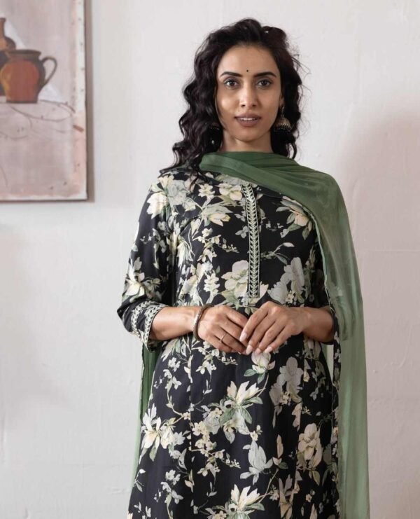 Kahi Stitched Suit With Dupatta