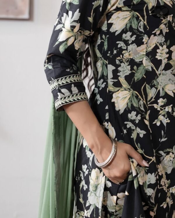 Kahi Stitched Suit With Dupatta