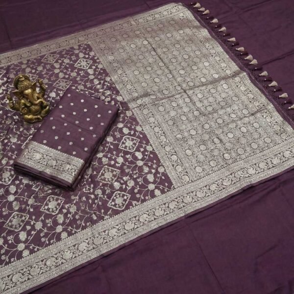Light Coke Georgette Saree