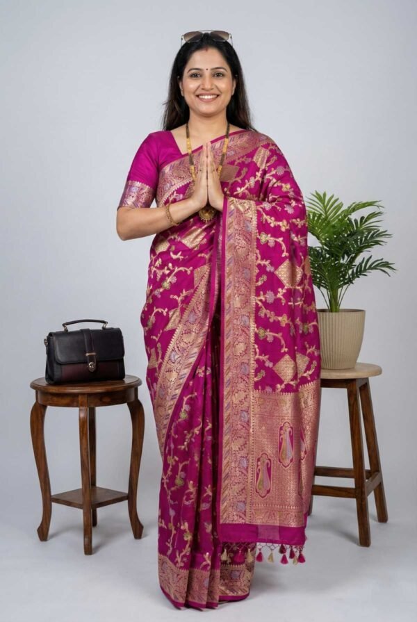 BS002370-4(1) Rani Banarasi Pure Silk Saree