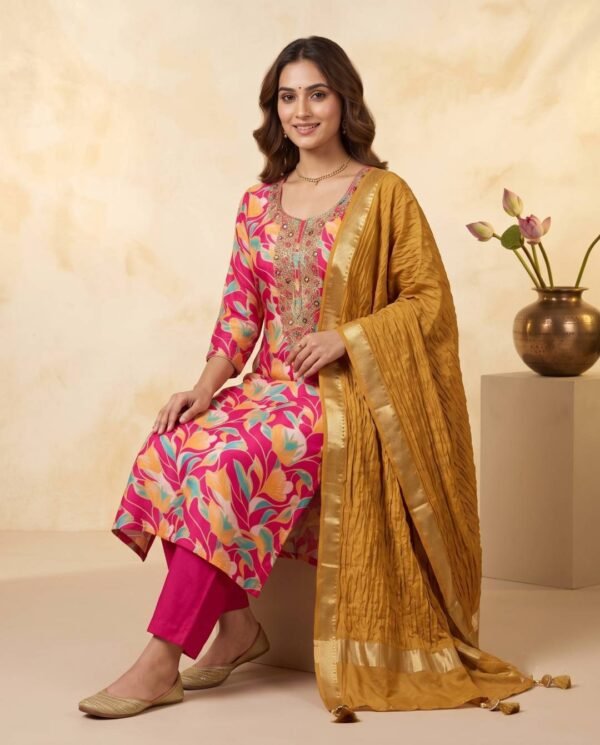 Maslin Unstitched Suit in Pink
